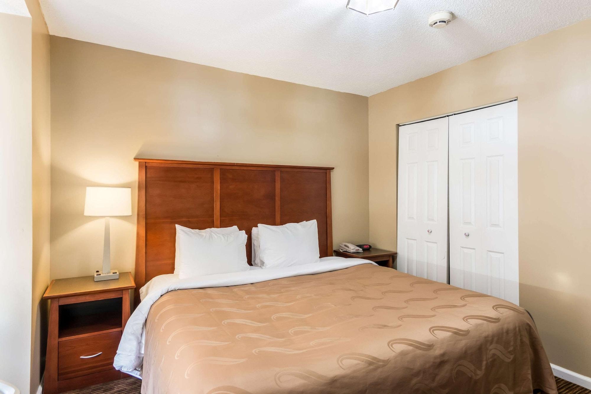 Quality Inn Chester - South Richmond Kültér fotó