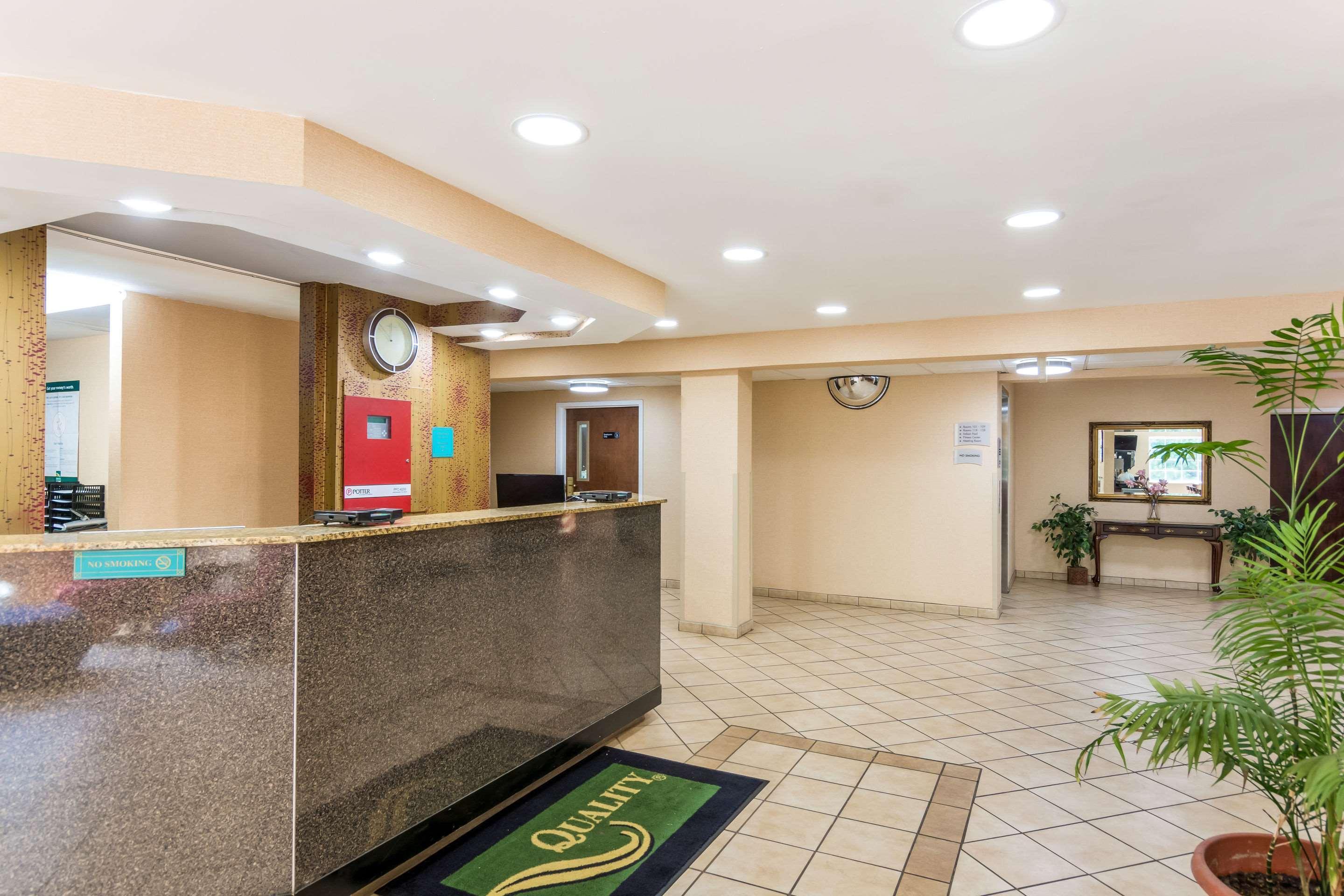 Quality Inn Chester - South Richmond Kültér fotó