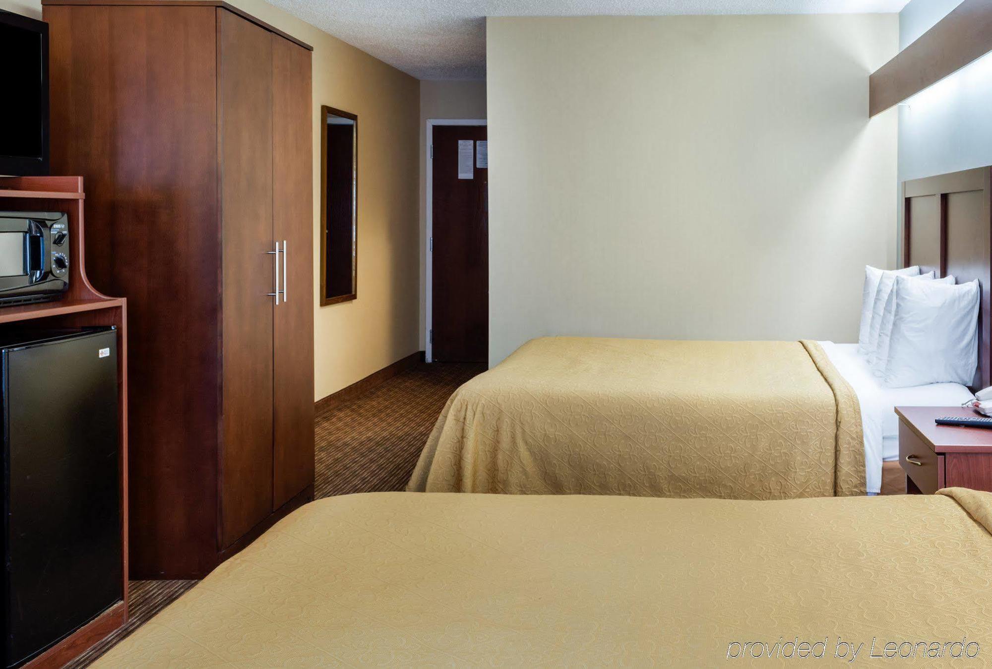 Quality Inn Chester - South Richmond Kültér fotó