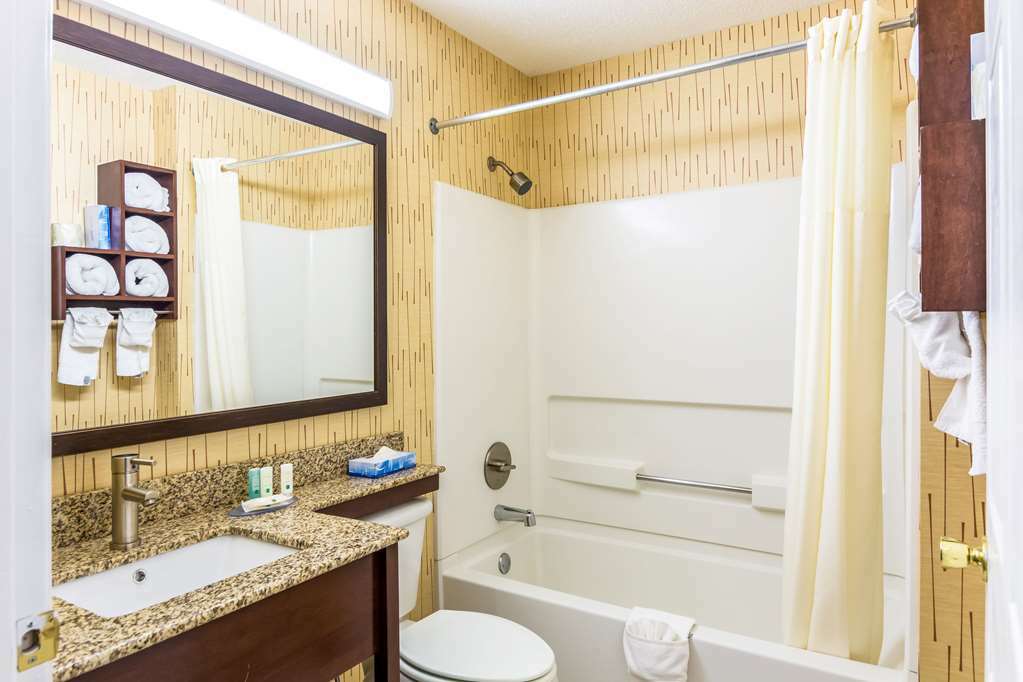 Quality Inn Chester - South Richmond Szoba fotó